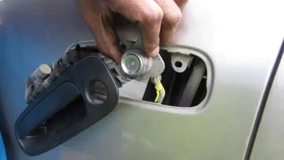 Mid Ohio Mobile Mechanic Door Lock Replacement
