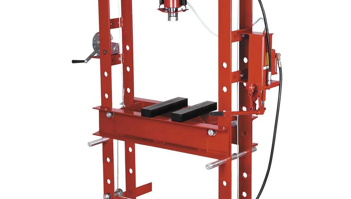 New and Cheap Shop Press ~ Harbor Freight Press